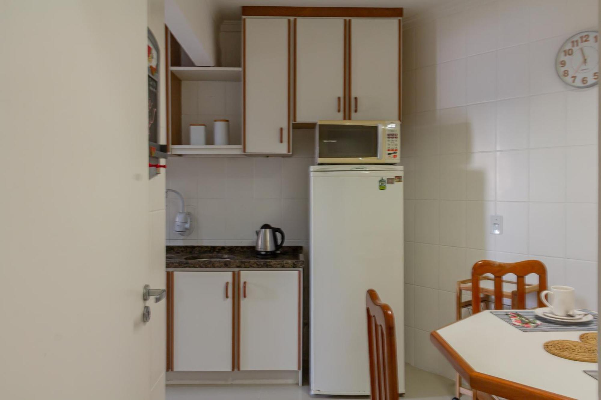 Appartamento Apartamento na Rua 3500, 50m da Praia em Balneário Camboriú P825 Esterno foto